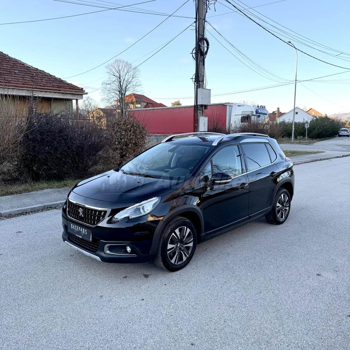 Peugeot - 2008 - 1.2 ALLURE Business