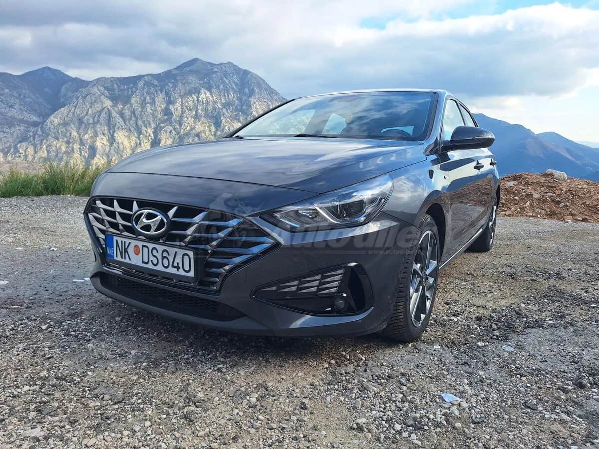 Hyundai - i30 - 1.0 l